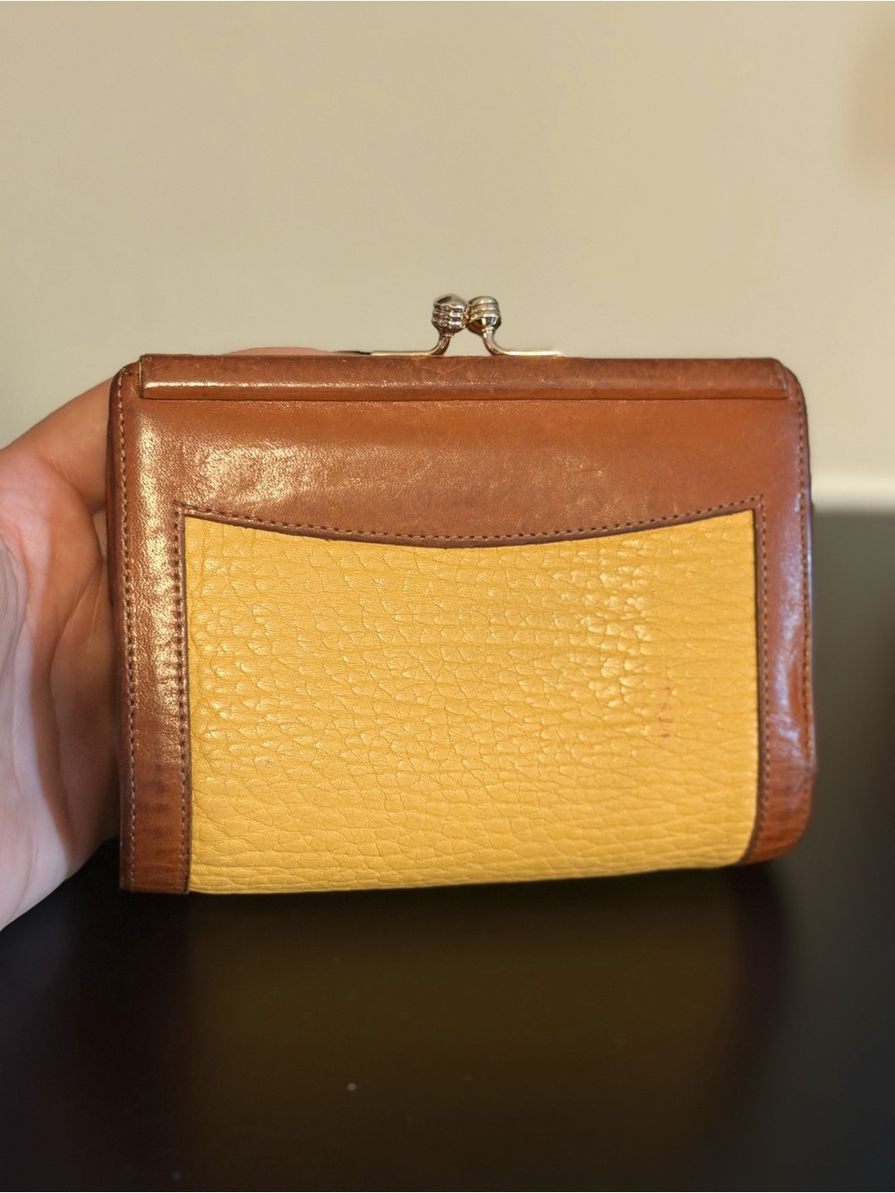 ❌SOLD❌Dooney & Bourke Yellow Leather Wallet with Brown Trim and Kiss-Lock - Picture 2 of 5